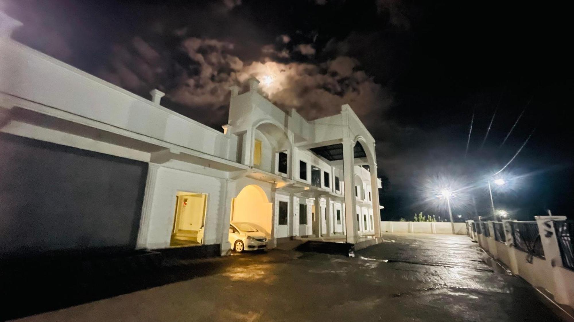 The Sanctum Hotel Talaimannar Exterior foto